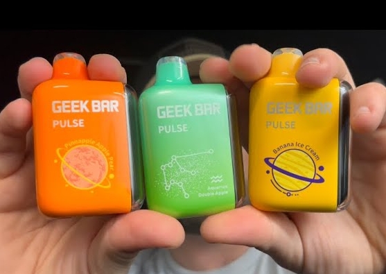 Geek Bar Pulse 15K Puffs Vape - Sour Apple Ice: A Flavorful Journey in Canada’s 2025 Vaping Scene